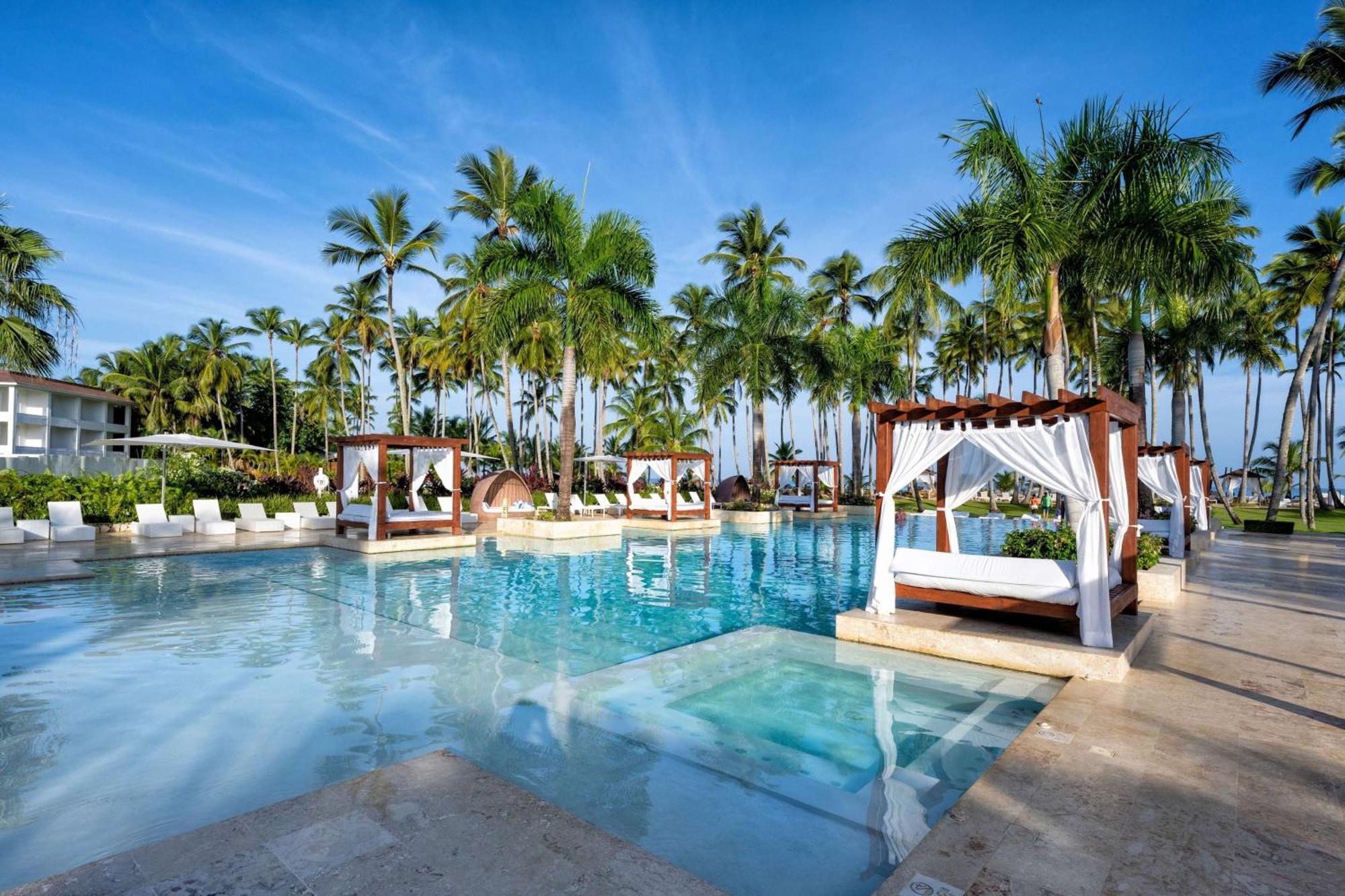 Viva V Samana By Wyndham, A Trademark Adults All Inclusive Las Terrenas Bagian luar foto Hard Rock Hotel & Casino Punta Cana